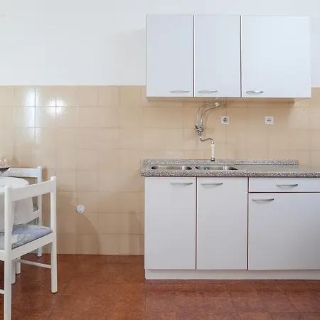 Irena Apartment
